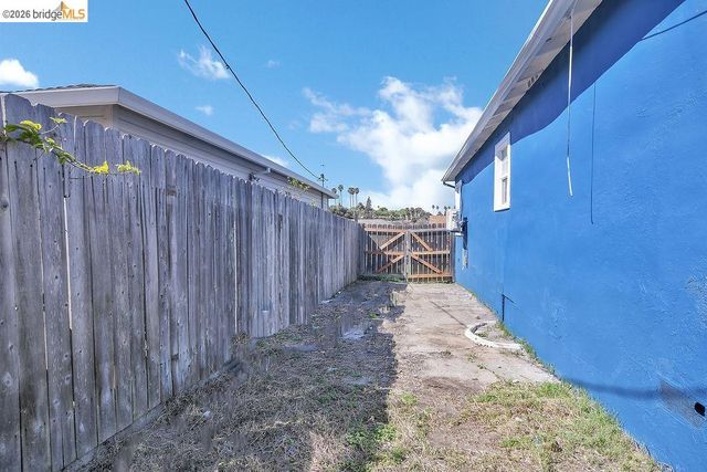 1012 Pine St, Vallejo, CA 94590