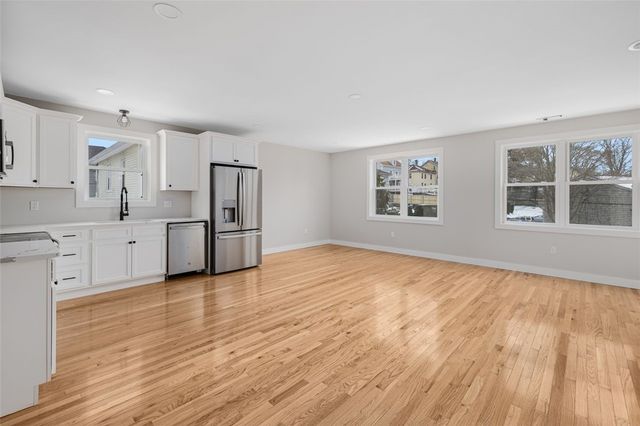 13 School Street, West Warwick, RI 02893