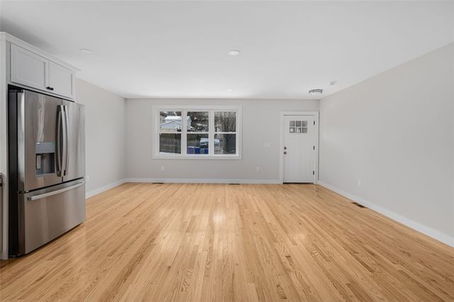 13 School Street, West Warwick, RI 02893