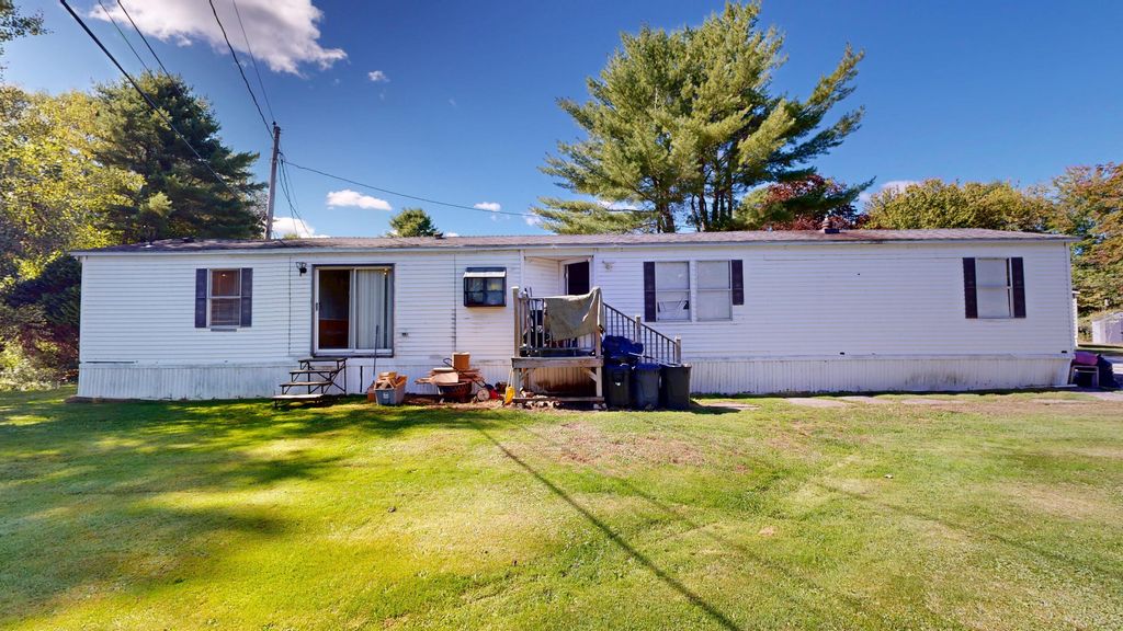 2161 Lisbon Street 17, Lewiston, ME 04240 — exterior