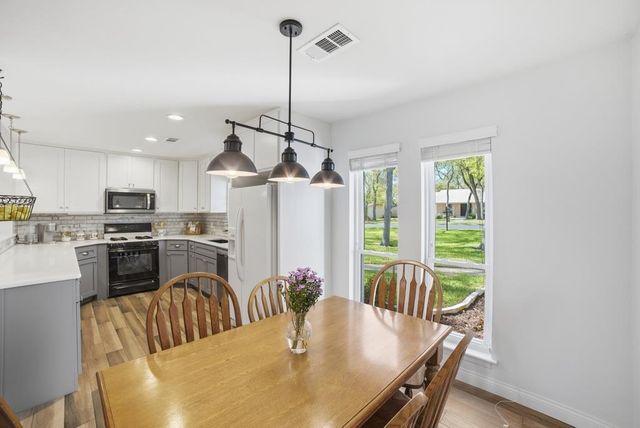 2006 Mimosa DR, Austin, TX 78745