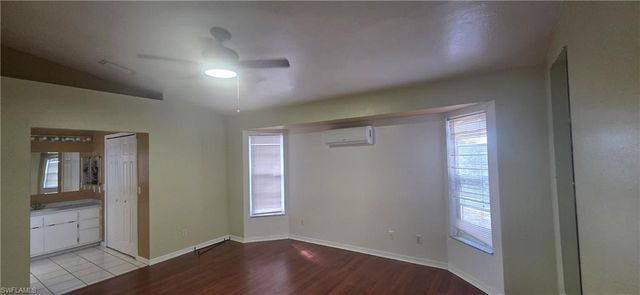 1828 NE 13th PL, Cape Coral, FL 33909