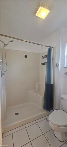 1828 NE 13th PL, Cape Coral, FL 33909