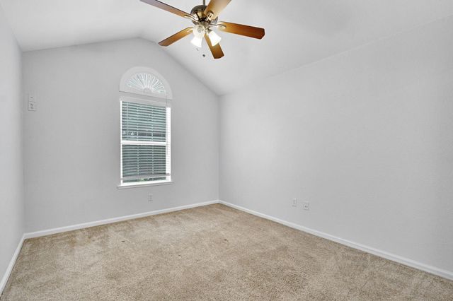 1780 N Bush Avenue, Clovis, CA 93619