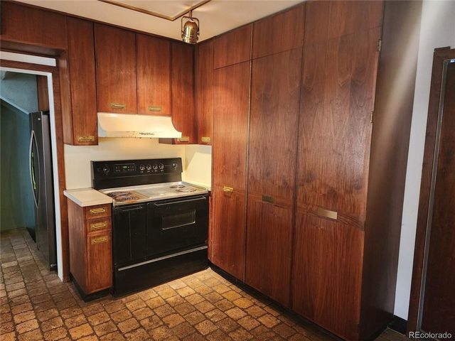 5220 E 17th Avenue Pkwy, Denver, CO 80220