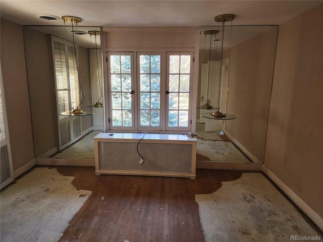 5220 E 17th Avenue Pkwy, Denver, CO 80220