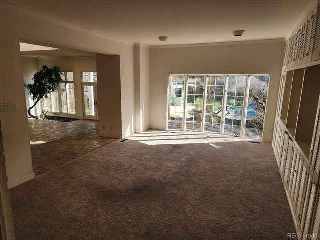 5220 E 17th Avenue Pkwy, Denver, CO 80220