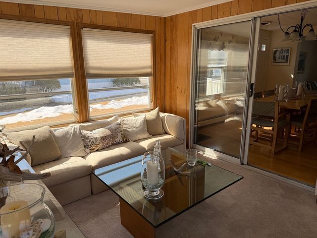 4 Green Holly Drive, Kingston, MA 02364