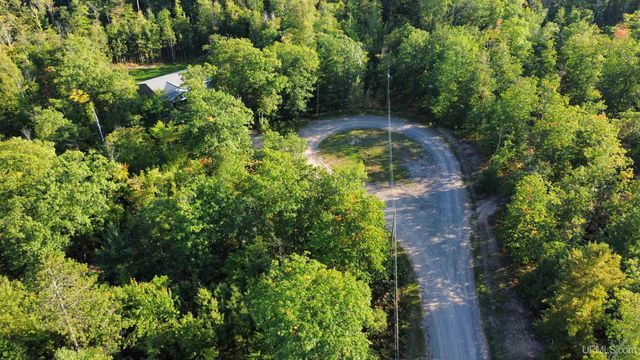 109 Royal Oak Lane, Marquette, MI 49855