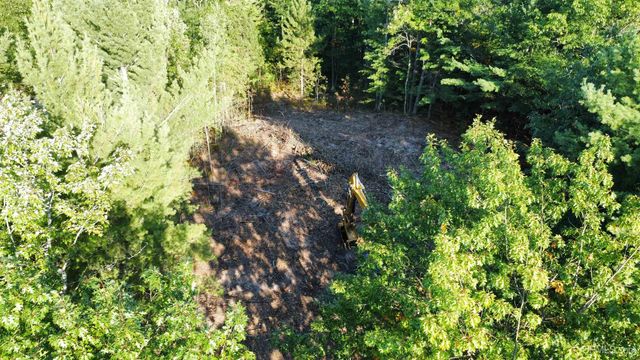 109 Royal Oak Lane, Marquette, MI 49855