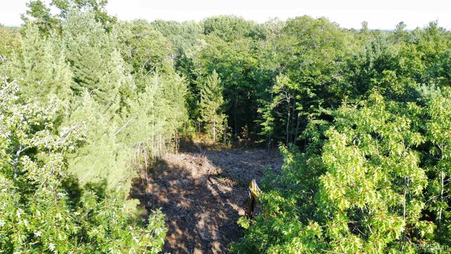 109 Royal Oak Lane, Marquette, MI 49855