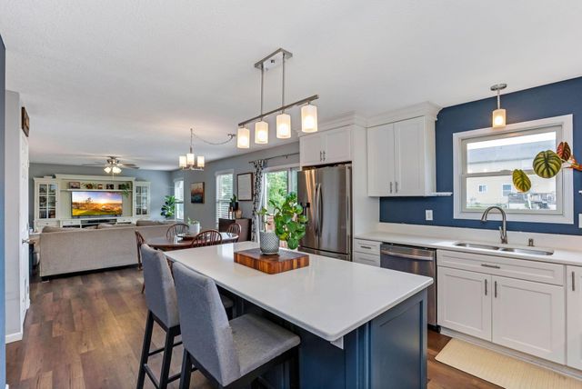 1192 Willow Oak Drive, Blacklick, OH 43004