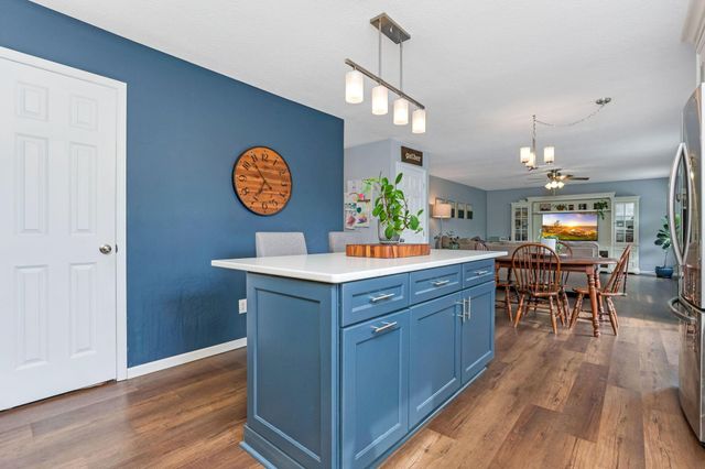 1192 Willow Oak Drive, Blacklick, OH 43004