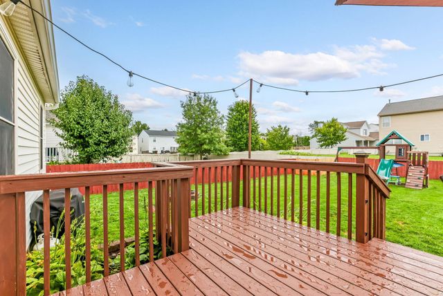 1192 Willow Oak Drive, Blacklick, OH 43004