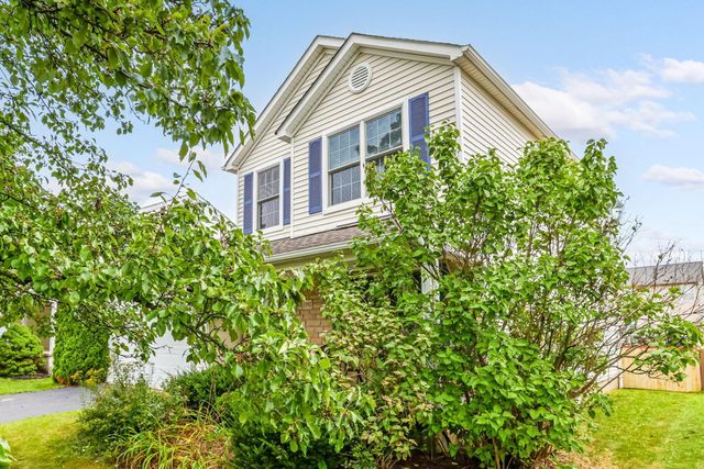 1192 Willow Oak Drive, Blacklick, OH 43004