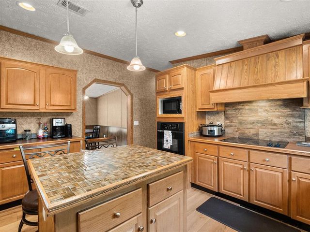 140 H Roberts Road, Deridder, LA 70634