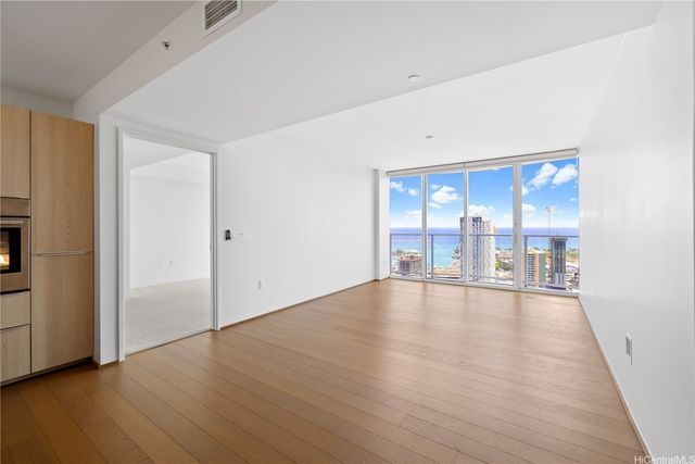 888 Kapiolani Boulevard 4108, Honolulu, HI 96813
