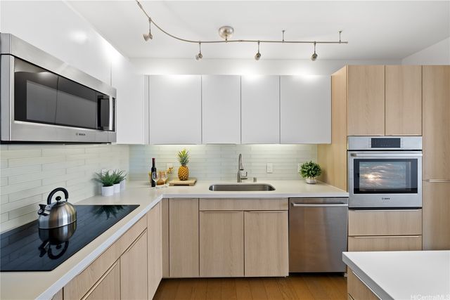 888 Kapiolani Boulevard 4108, Honolulu, HI 96813