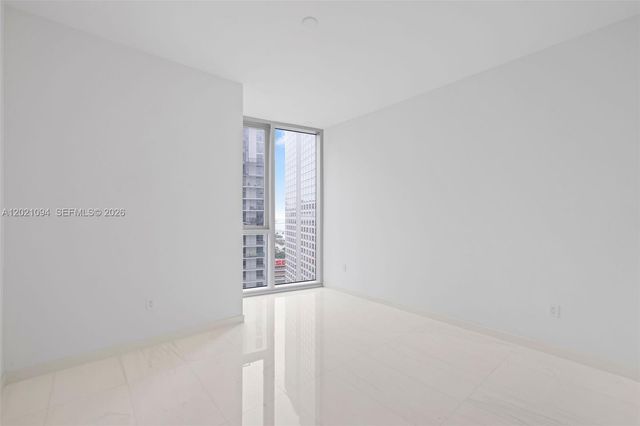 300 Biscayne Blvd Way 3404, Miami, FL 33131