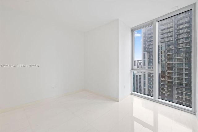300 Biscayne Blvd Way 3404, Miami, FL 33131