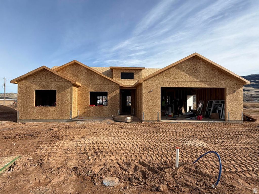 4062 N 970 E, Enoch, UT 84721