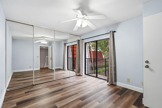 9972 NW 6th Court, Plantation, FL 33324