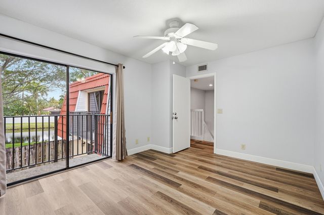 9972 NW 6th Court, Plantation, FL 33324