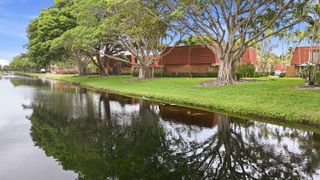 9972 NW 6th Court, Plantation, FL 33324