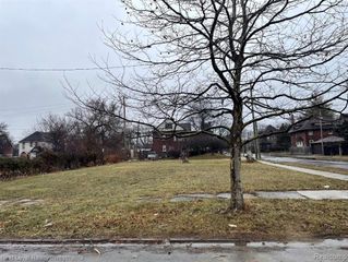 1000 Baldwin Street, Detroit, MI 48214