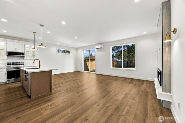 8823 121st Street SW, Lakewood, WA 98498
