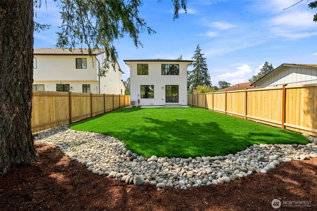 8823 121st Street SW, Lakewood, WA 98498