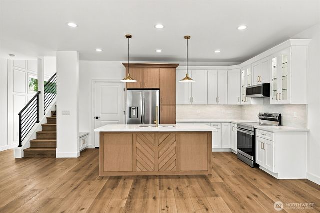 8823 121st Street SW, Lakewood, WA 98498
