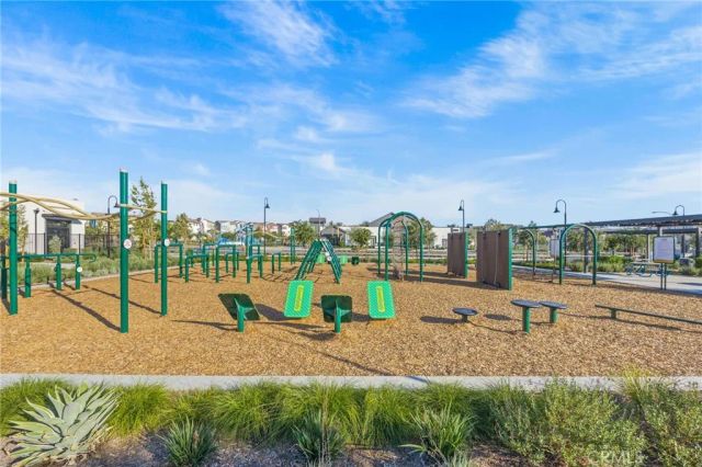 12930 Lassen Drive 103, Eastvale, CA 92880
