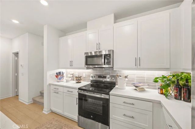 12930 Lassen Drive 103, Eastvale, CA 92880