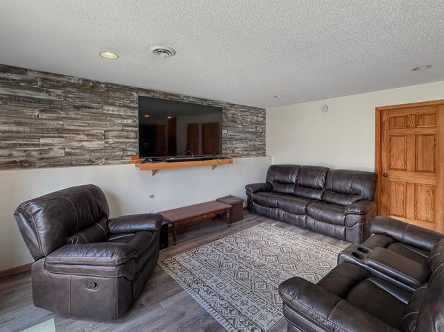 4691 Knollwood Drive NE, Bemidji, MN 56601