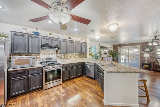 779 Beach Park Street, Henderson, NV 89015