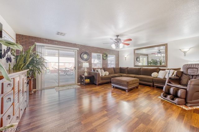 779 Beach Park Street, Henderson, NV 89015