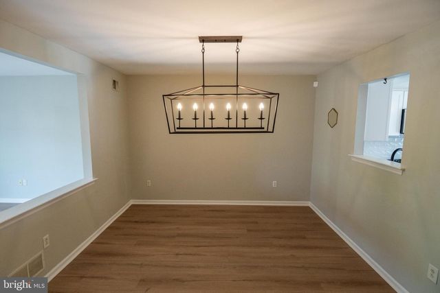 111 CANBERRA CT, Reading, PA 19608