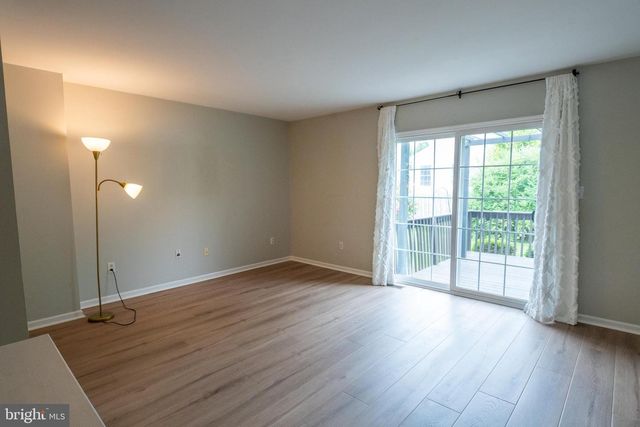 111 CANBERRA CT, Reading, PA 19608