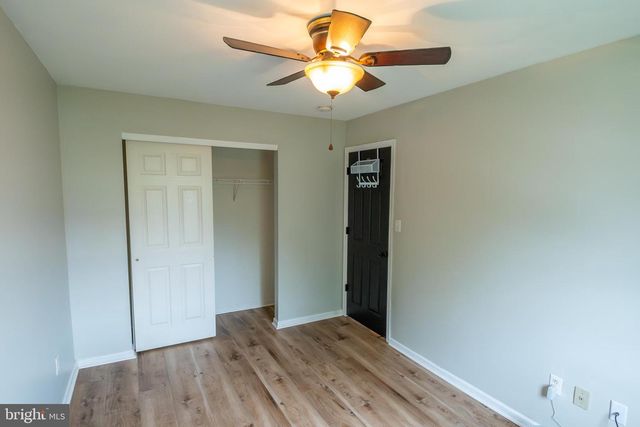 111 CANBERRA CT, Reading, PA 19608