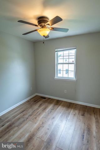 111 CANBERRA CT, Reading, PA 19608