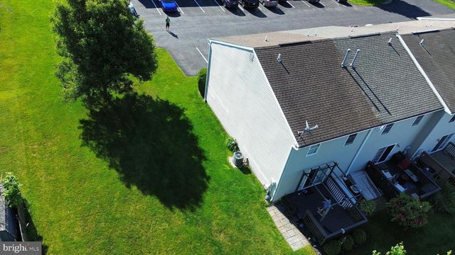 111 CANBERRA CT, Reading, PA 19608