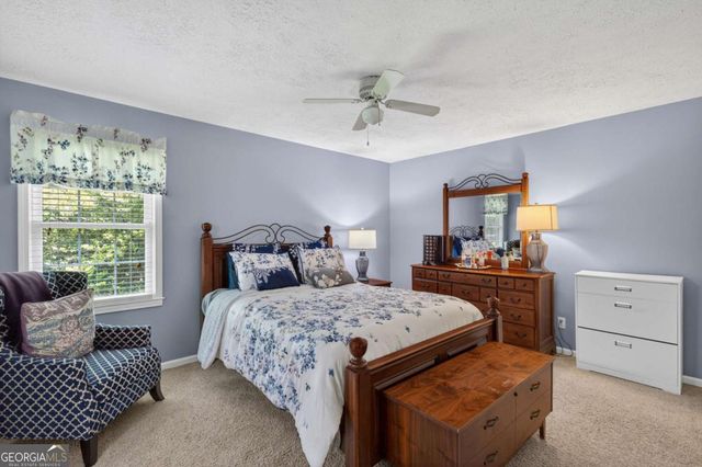 2868 Hickory Lane, Snellville, GA 30078