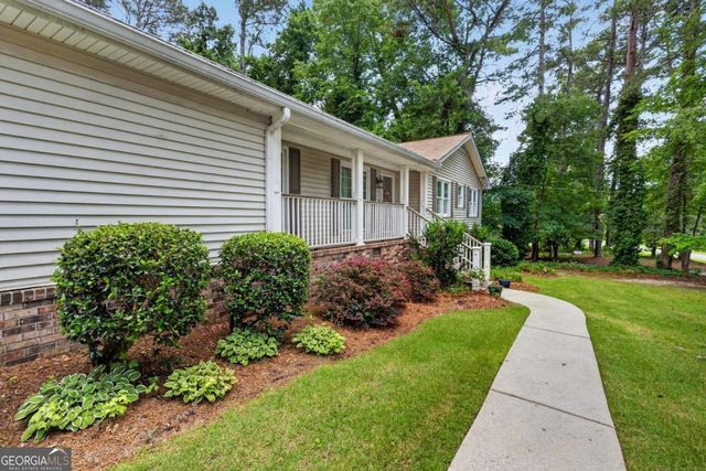 2868 Hickory Lane, Snellville, GA 30078