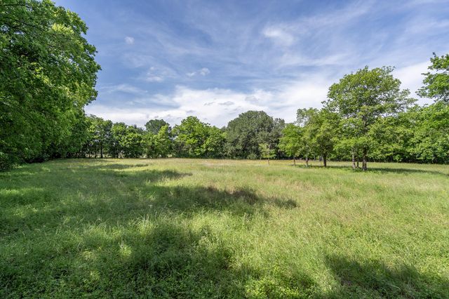 700 Main ST, Liberty Hill, TX 78642
