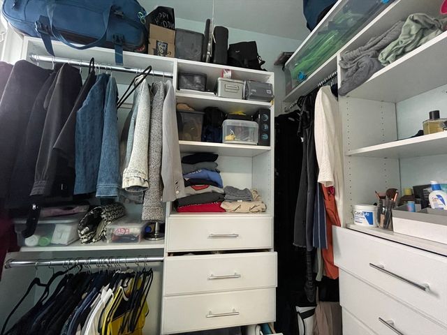 5 Spofford St 11, Boston, MA 02134