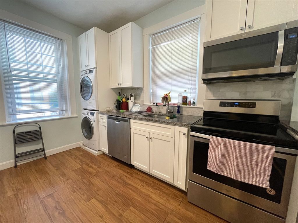 5 Spofford St 11, Boston, MA 02134