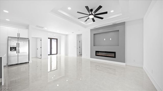 1941 NE 15th ST, Cape Coral, FL 33909