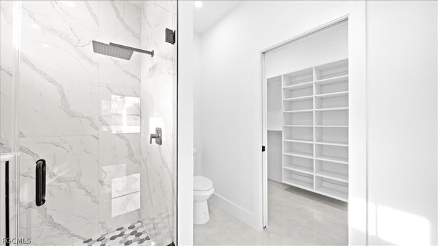 1941 NE 15th ST, Cape Coral, FL 33909