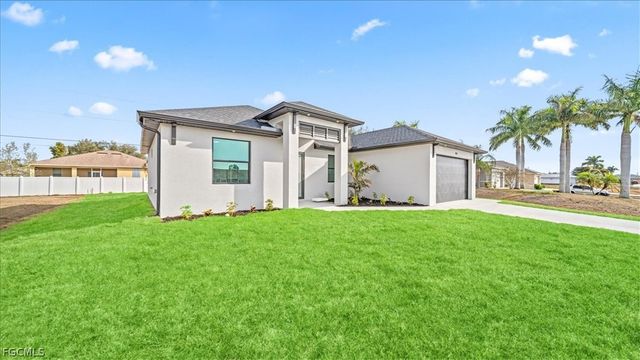 1941 NE 15th ST, Cape Coral, FL 33909